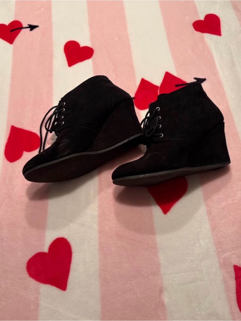 Wedge Lace-Up Ankle Boots in Black